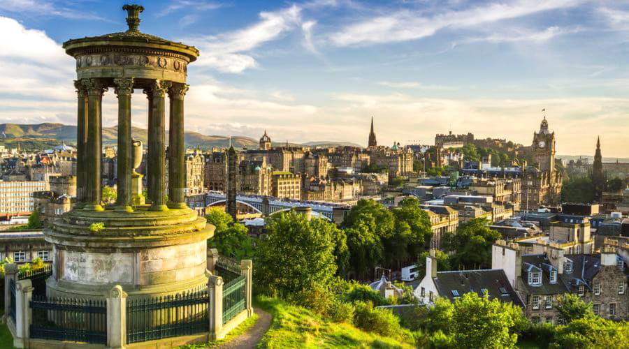 I nostri servizi di noleggio auto offrono una vasta selezione di veicoli a Aeroporto di Edimburgo.